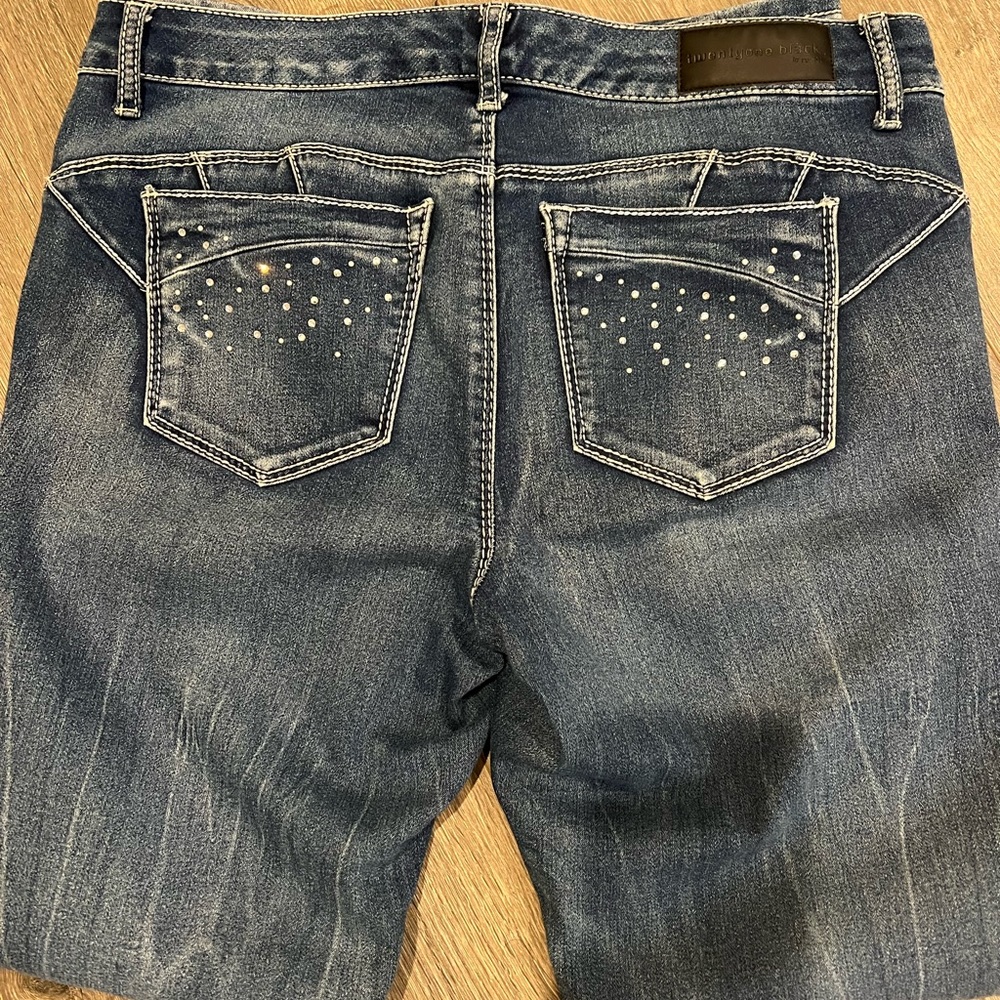Women’s jeans